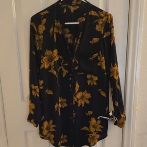 Forever 21 Black and Gold Long Sleeve Button Down